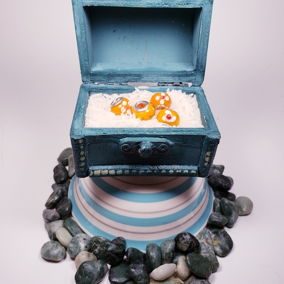 Charms - Picture 3 of 3